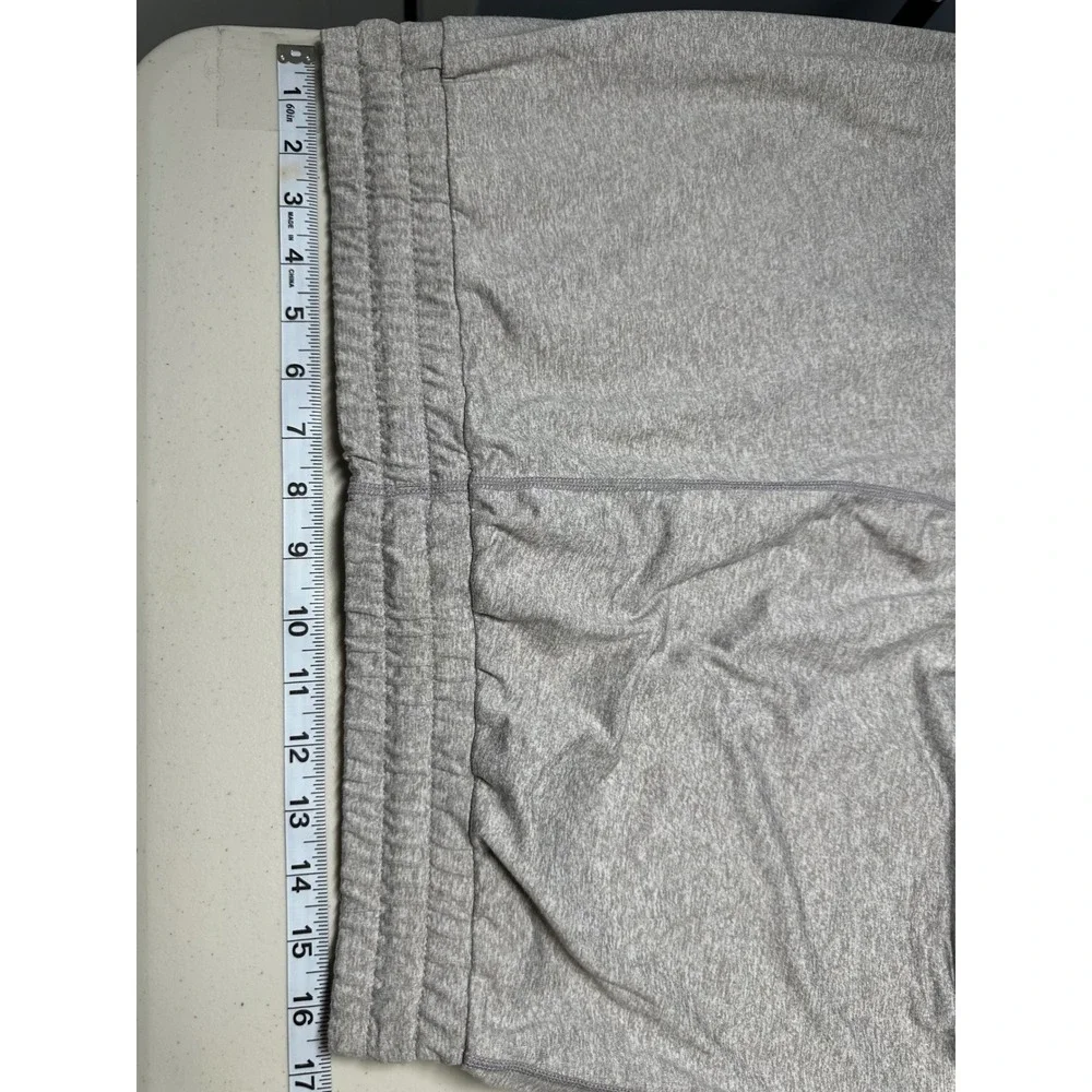 Vuori Womens Performance Jogger Pants Heather Gray Athleisure‎ XLarge 28" Inseam - Picture 8 of 16